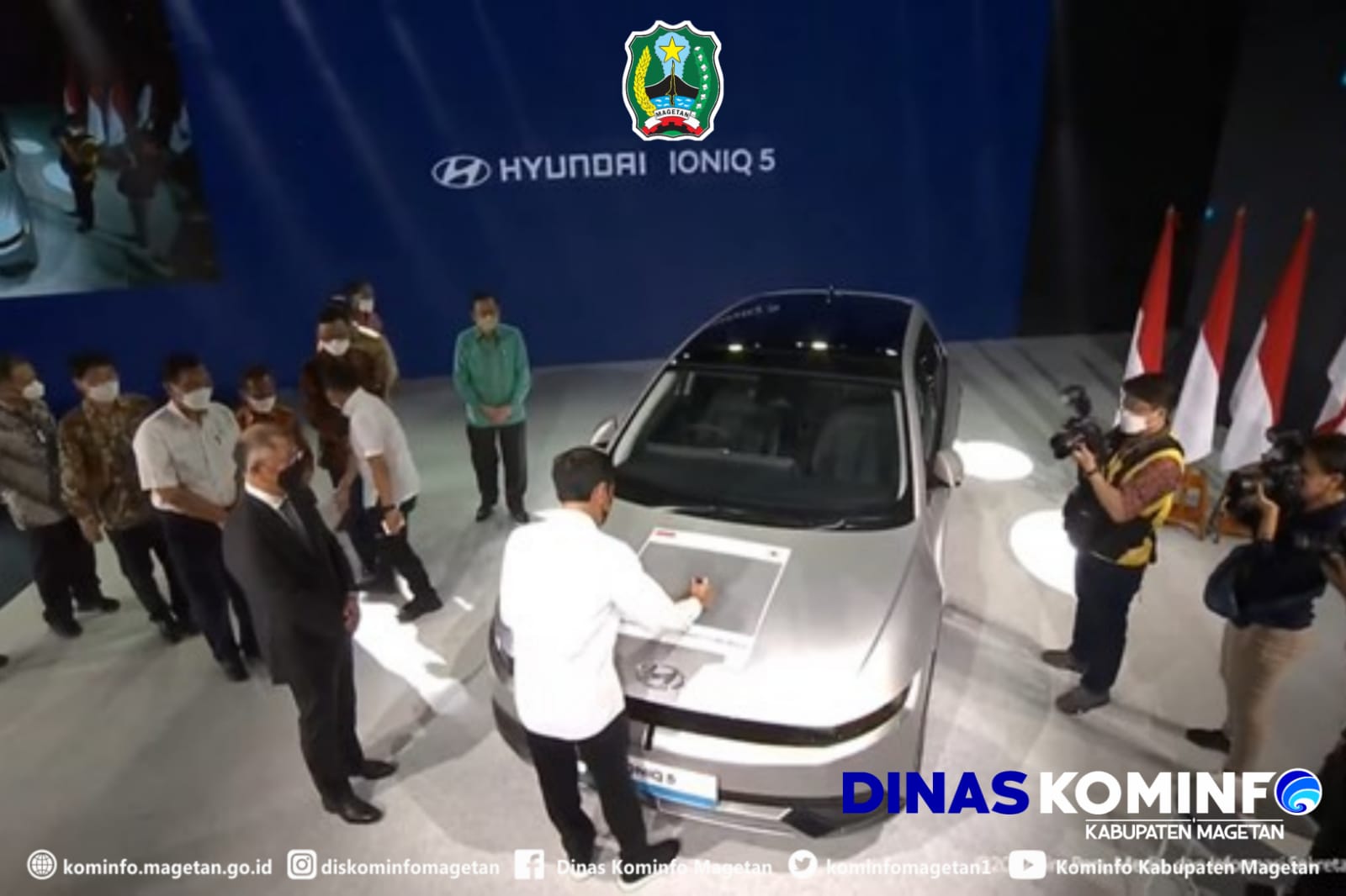 Mobil Listrik Pertama Buatan Indonesia Diluncurkan Presiden – Dinas ...